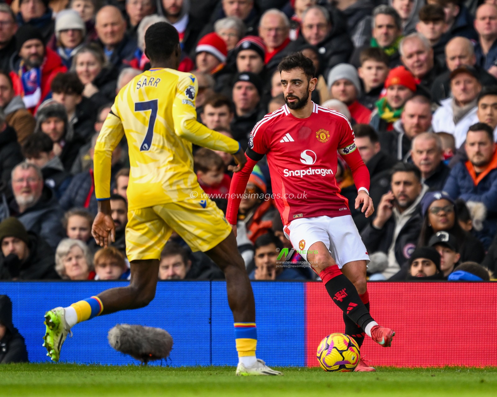 Bruno Fernandes of Manchester United in action with the ball during the Premier League match Manchester United vs Crystal Palace at Old Trafford, Manchester, United Kingdom, 2nd February 2025

(Photo by Craig Thomas/News Images)
