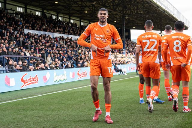 Ashley Fletcher of Blackpool celebrates his goal to make it  0-1 during the Sky Bet League 1 match Stockport County vs Blackpool at Edgeley Park Stadium, Stockport, United Kingdom, 1st March 2025

(Photo by Craig Thomas/News Images)