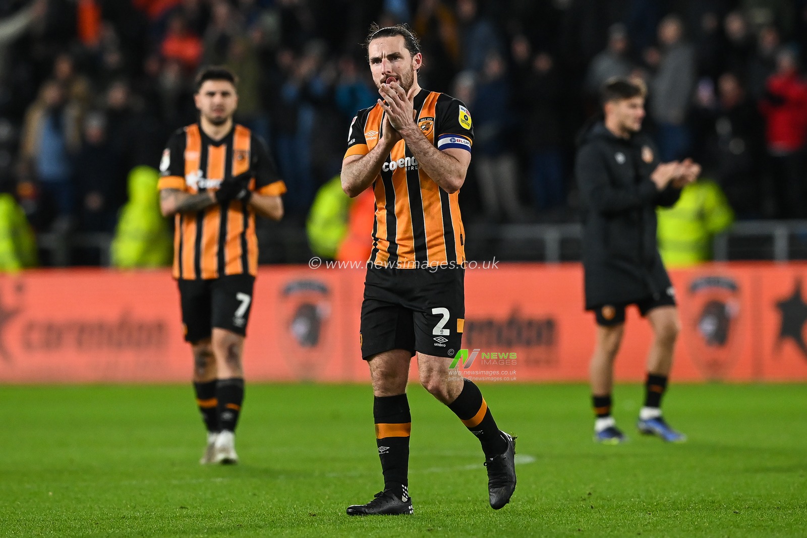 Lewis Coyle #2 of Hull City applauds the fans at the end of the Sky Bet Championship match Hull City vs Blackpool at MKM Stadium, Hull, United Kingdom, 26th December 2022

(Photo by Craig Thomas/News Images)
