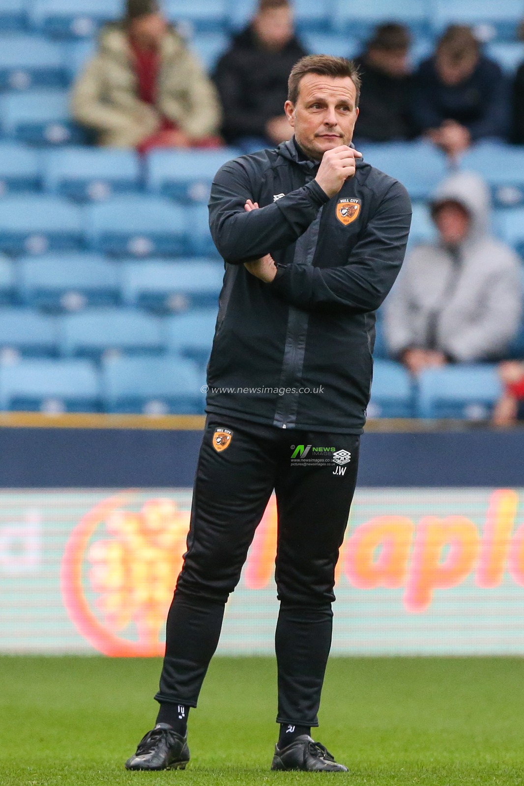 Justin Walker assistant head coach of Hull City during the Sky Bet Championship match Millwall vs Hull City at The Den, London, United Kingdom, 5th November 2022

(Photo by Arron Gent/News Images)