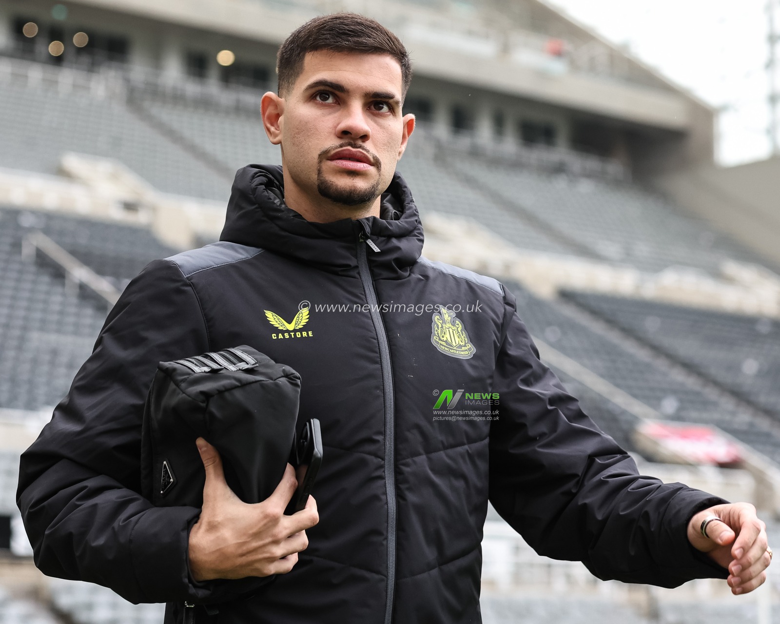 Bruno GuimarÃ£es of Newcastle United arrives during the Premier League match Newcastle United vs Everton at St. James's Park, Newcastle, United Kingdom, 2nd April 2024

(Photo by Mark Cosgrove/News Images)