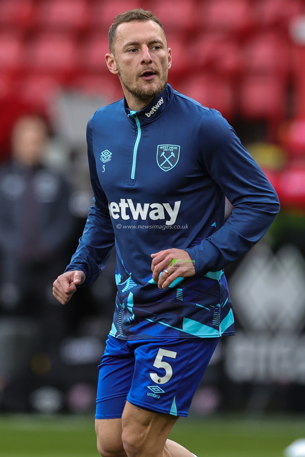 VladimÃ­r Coufal of West Ham United in the pregame warmup session during the Premier League match Sheffield United vs West Ham United at Bramall Lane, Sheffield, United Kingdom, 21st January 2024

(Photo by Mark Cosgrove/News Images)