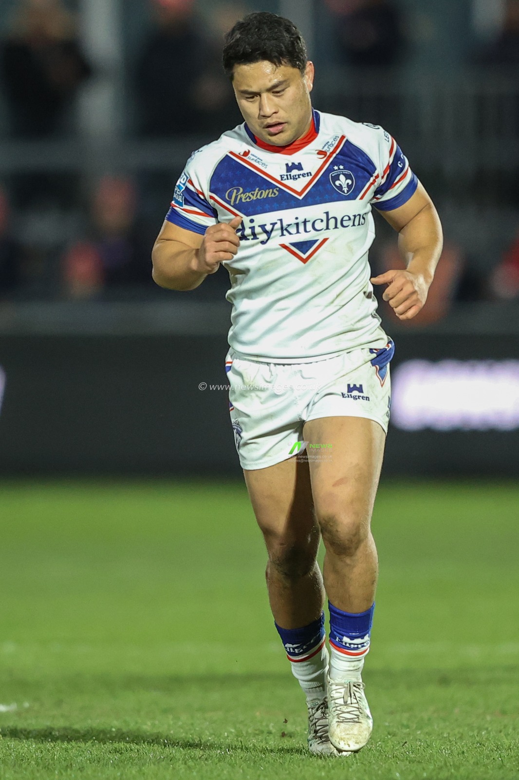 Mason Lino of Wakefield Trinity during the Betfred Super League Round 2 match Wakefield Trinity vs Hull KR at DIY Kitchens Stadium, Wakefield, United Kingdom, 20th February 2025

(Photo by Alfie Cosgrove/News Images)