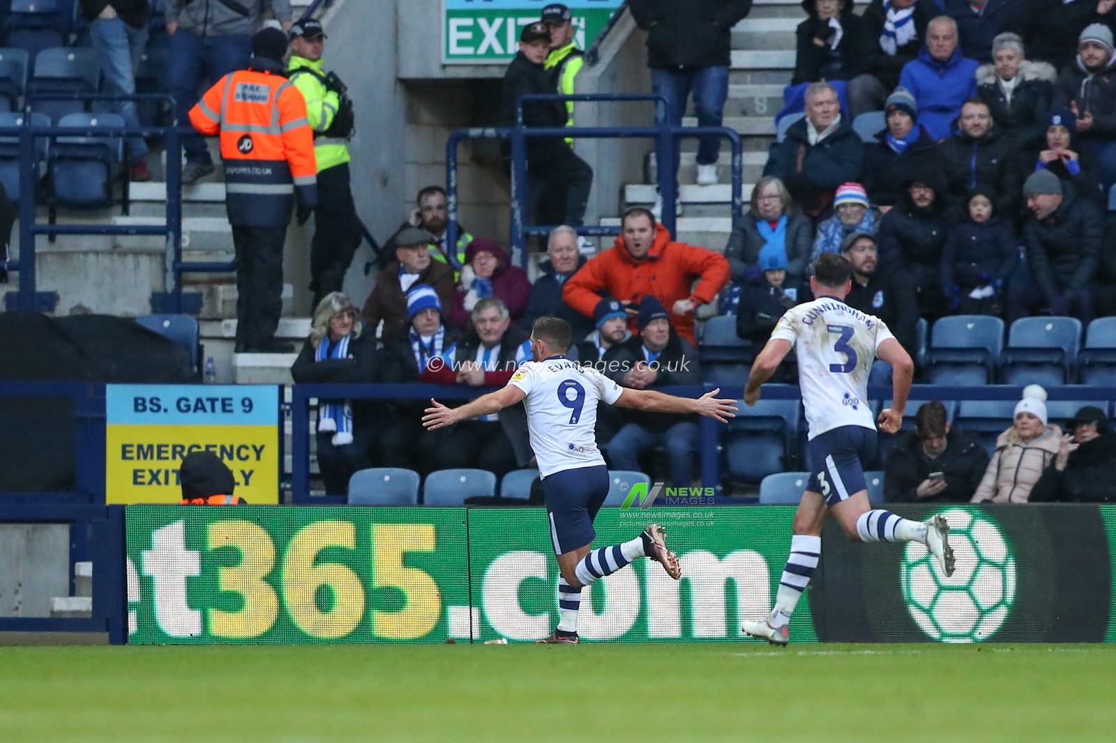 Ched Evans #9 of Preston North End celebrates his goal to make it 1-0 during the Sky Bet Championship match Preston North End vs Huddersfield Town at Deepdale, Preston, United Kingdom, 26th December 2022

(Photo by Gareth Evans/News Images)
