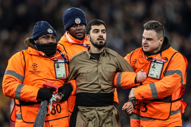 Protesters breach the field during the UEFA Champions League Matchday 8 of 8 match Manchester City vs Galatasaray at City of Manchester Stadium, Manchester, United Kingdom on 28 January 2026

(Photo by Mark Cosgrove/News Images)