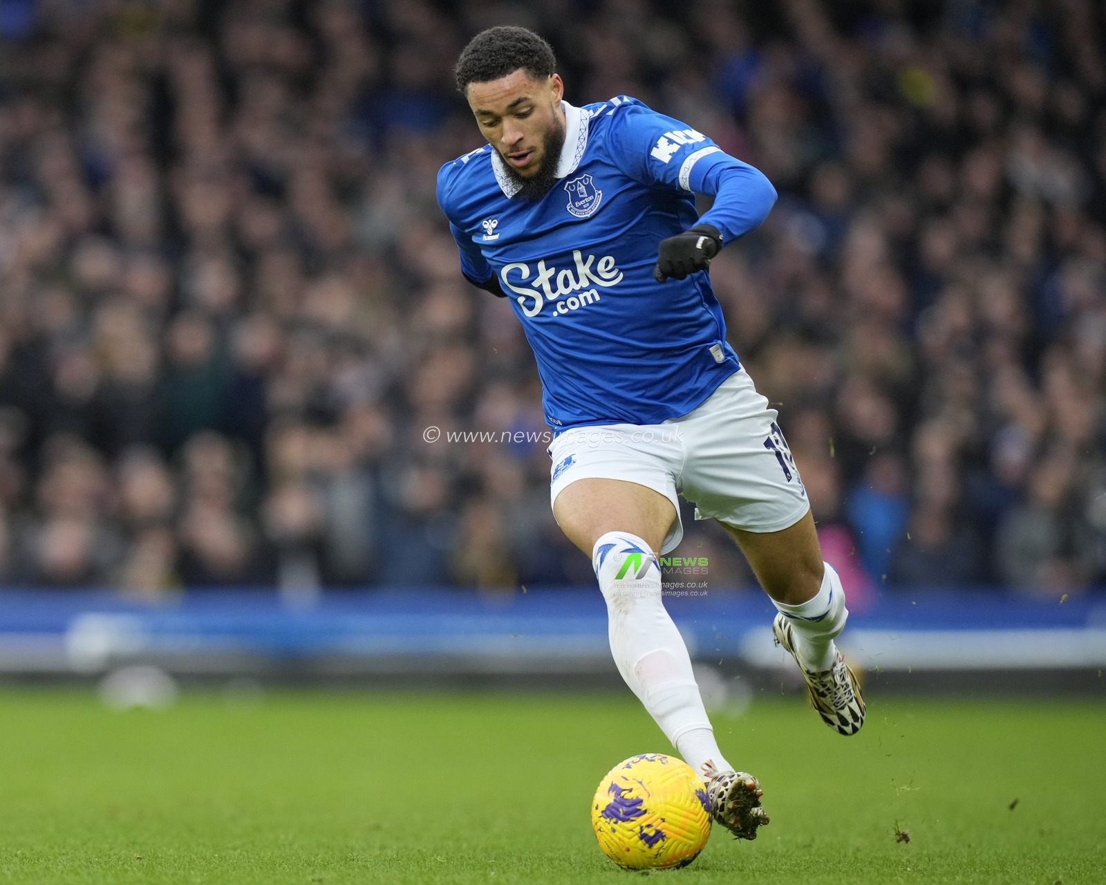 Arnaut Danjuma of Everton during the Premier League match Everton vs Aston Villa at Goodison Park, Liverpool, United Kingdom, 14th January 2024

(Photo by Steve Flynn/News Images)