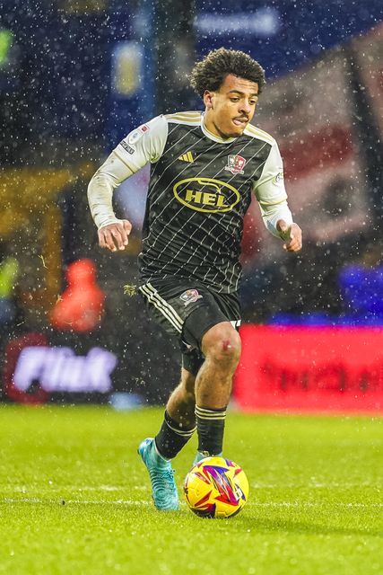 Sky Bet League 1 Stockport County v Exeter City