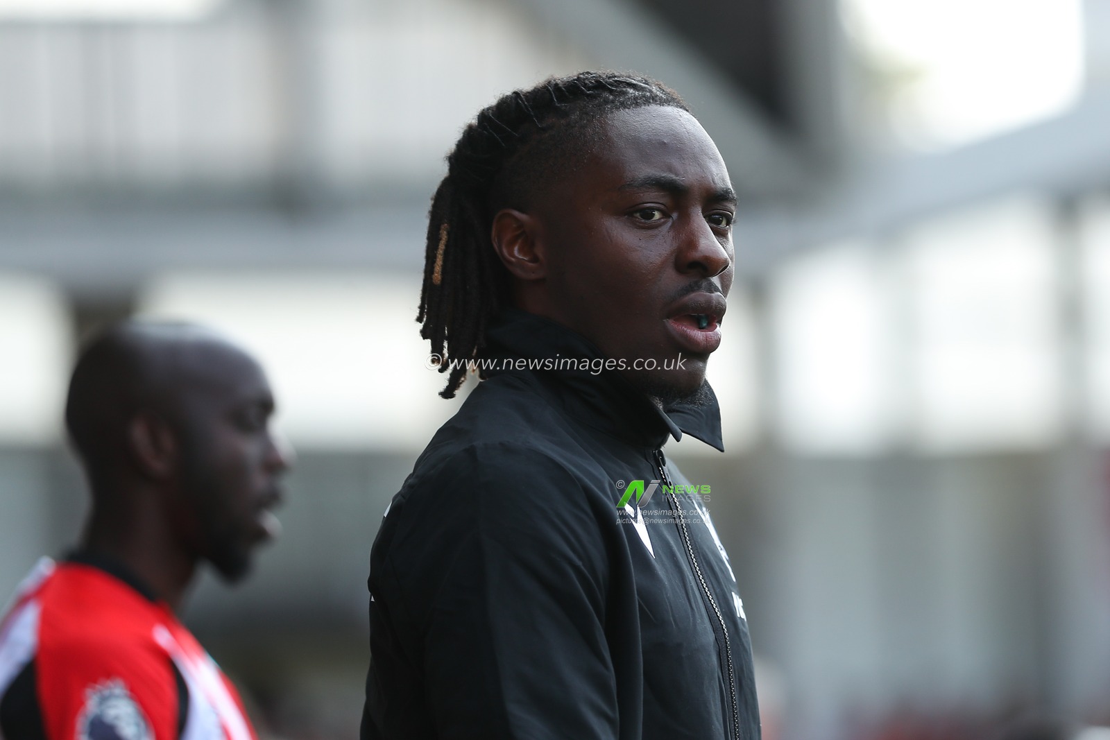 Eberechi Eze of Crystal Palace walks out ahead of the Premier League match Brentford vs Crystal Palace at The Gtech Community Stadium, London, United Kingdom, 18th August 2024

(Photo by Gareth Evans/News Images)