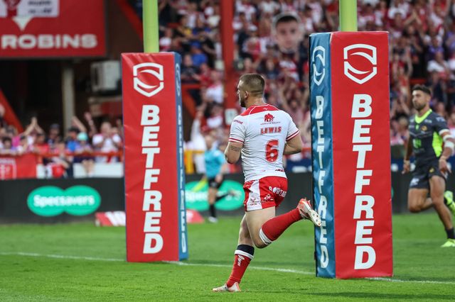 Betfred Super League Round 14 Hull KR v Catalans Dragons