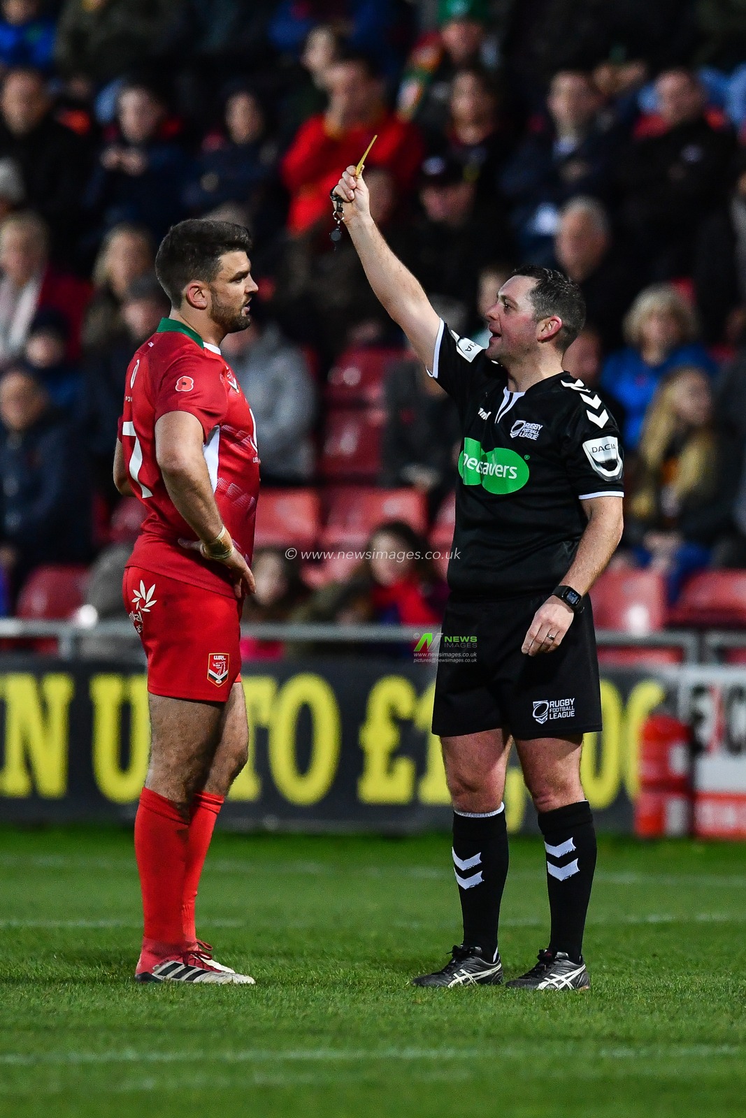 11th November 2018 , Racecourse Ground,  Wrexham, Wales ;  Rugby League World Cup Qualifier,Wales v Ireland ; todays referee, Gareth Hewer shows the yellow card to Ben Morris of Wales 


Credit:   Craig Thomas/News Images