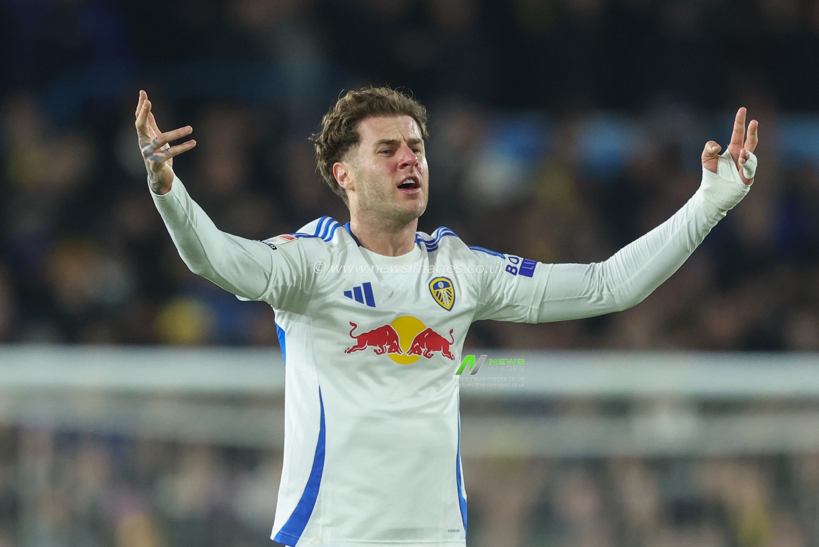Joe Rodon of Leeds United reacts during the Sky Bet Championship match Leeds United vs Norwich City at Elland Road, Leeds, United Kingdom, 22nd January 2025

(Photo by Alfie Cosgrove/News Images)
