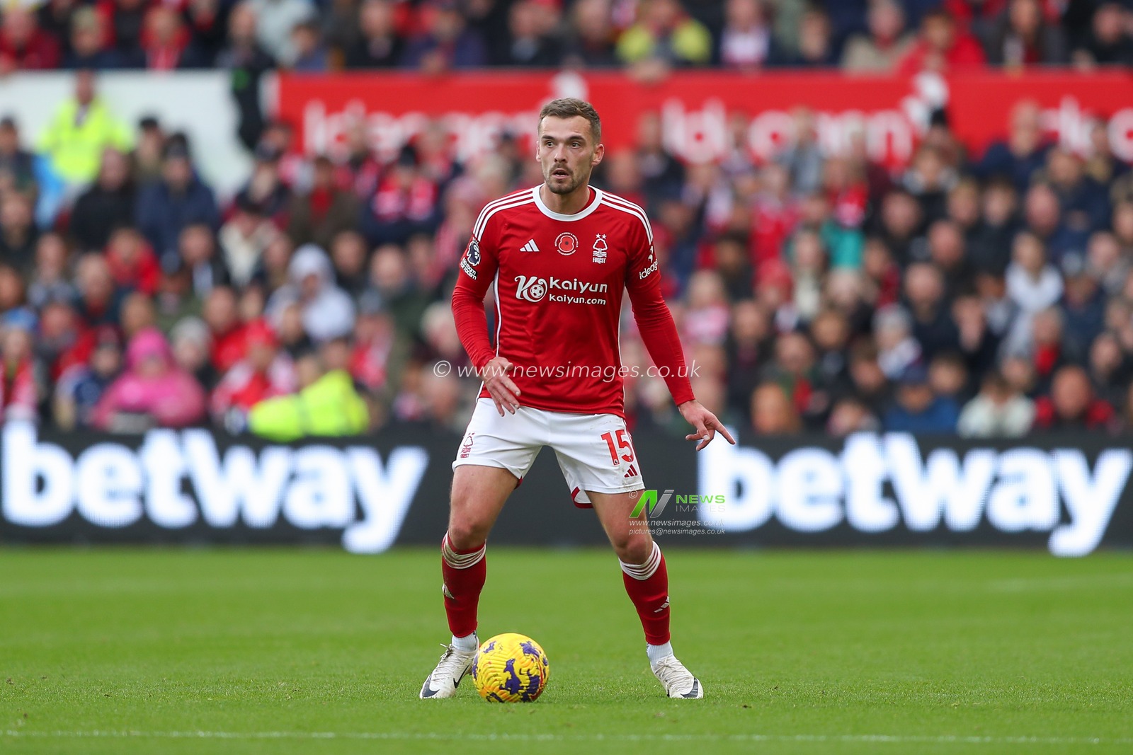 Harry Toffolo #15 of Nottingham Forest in action during the Premier League match Nottingham Forest vs Aston Villa at City Ground, Nottingham, United Kingdom, 5th November 2023

(Photo by Gareth Evans/News Images)