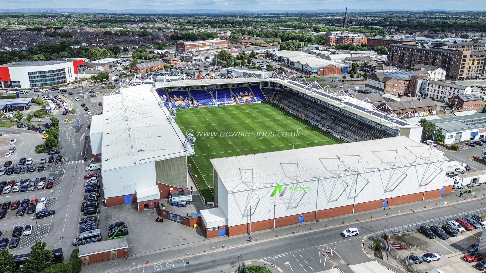 An areal view of Halliwell Jones Stadium during the Betfred Super League round 16 match Warrington Wolves vs Hull FC at Halliwell Jones Stadium, Warrington, United Kingdom, 28th June 2025

(Photo by Alfie Cosgrove/News Images)