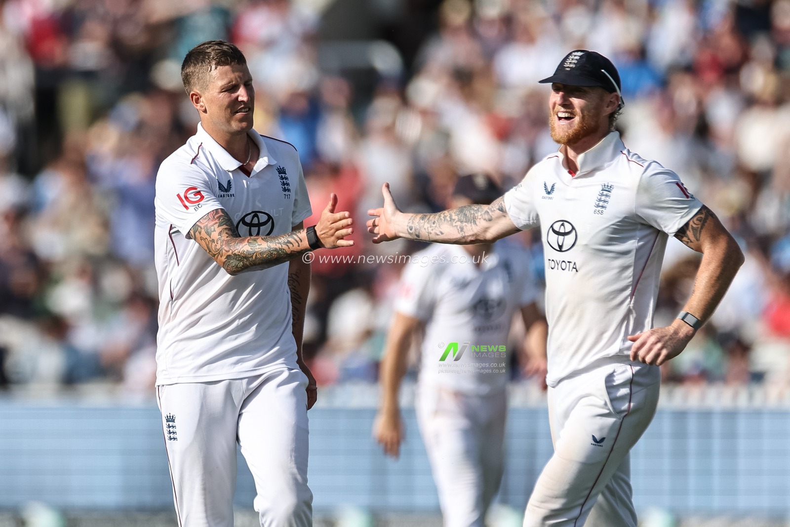 \e41\and England captain Ben Stokes celebrates the wicket of Akash Deep of India during the 3rd Rothesay Test Match Day 3 England v India at Lords, London, United Kingdom, 12th July 2025

(Photo by Mark Cosgrove/News Images)