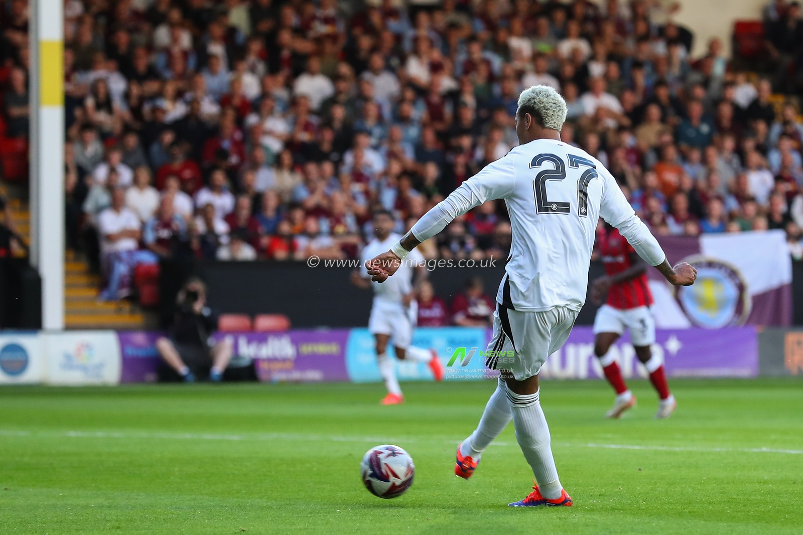 Morgan Rogers of Aston Villa scores a goal to make it 0-1 during the Pre-season friendly match Walsall vs Aston Villa at Bescot Stadium, Walsall, United Kingdom, 17th July 2024

(Photo by Gareth Evans/News Images)