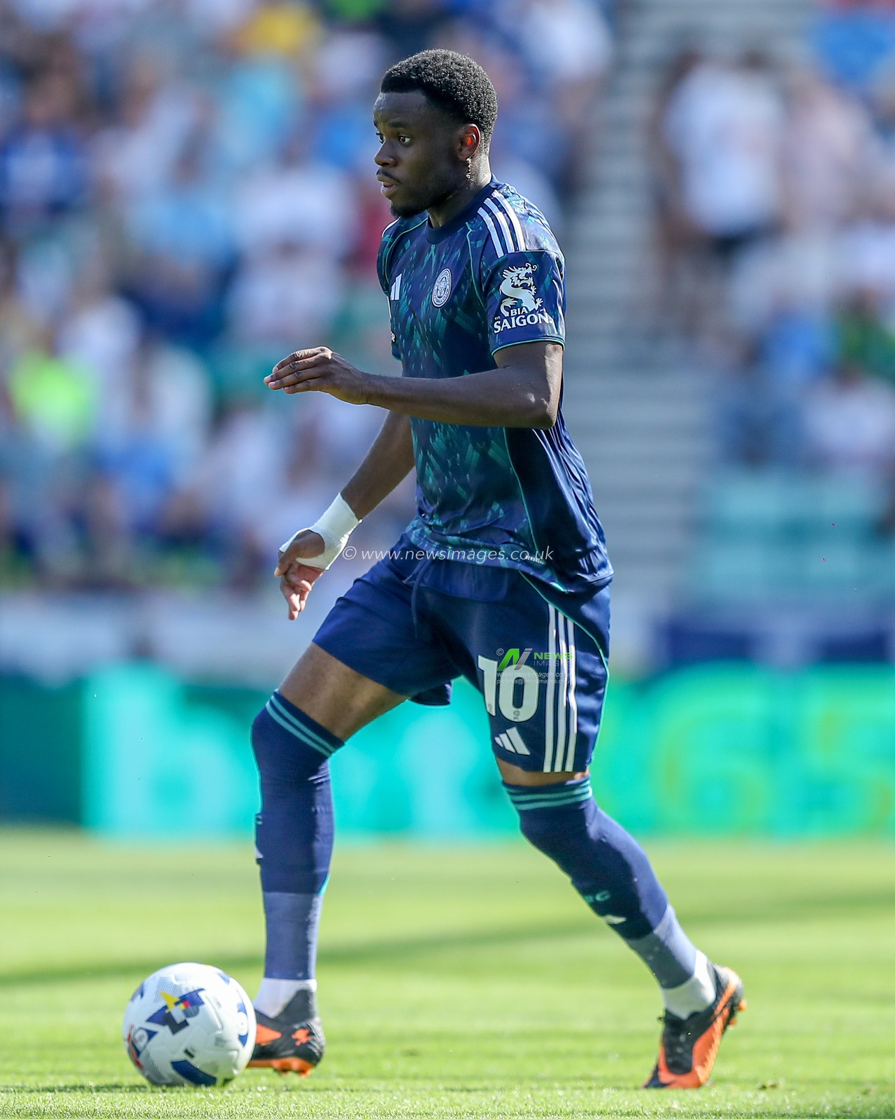 Stephy Mavididi of Leicester City during the Sky Bet Championship match Preston North End vs Leicester City at Deepdale, Preston, United Kingdom, 16th August 2025

(Photo by Jorge Horsted/News Images)