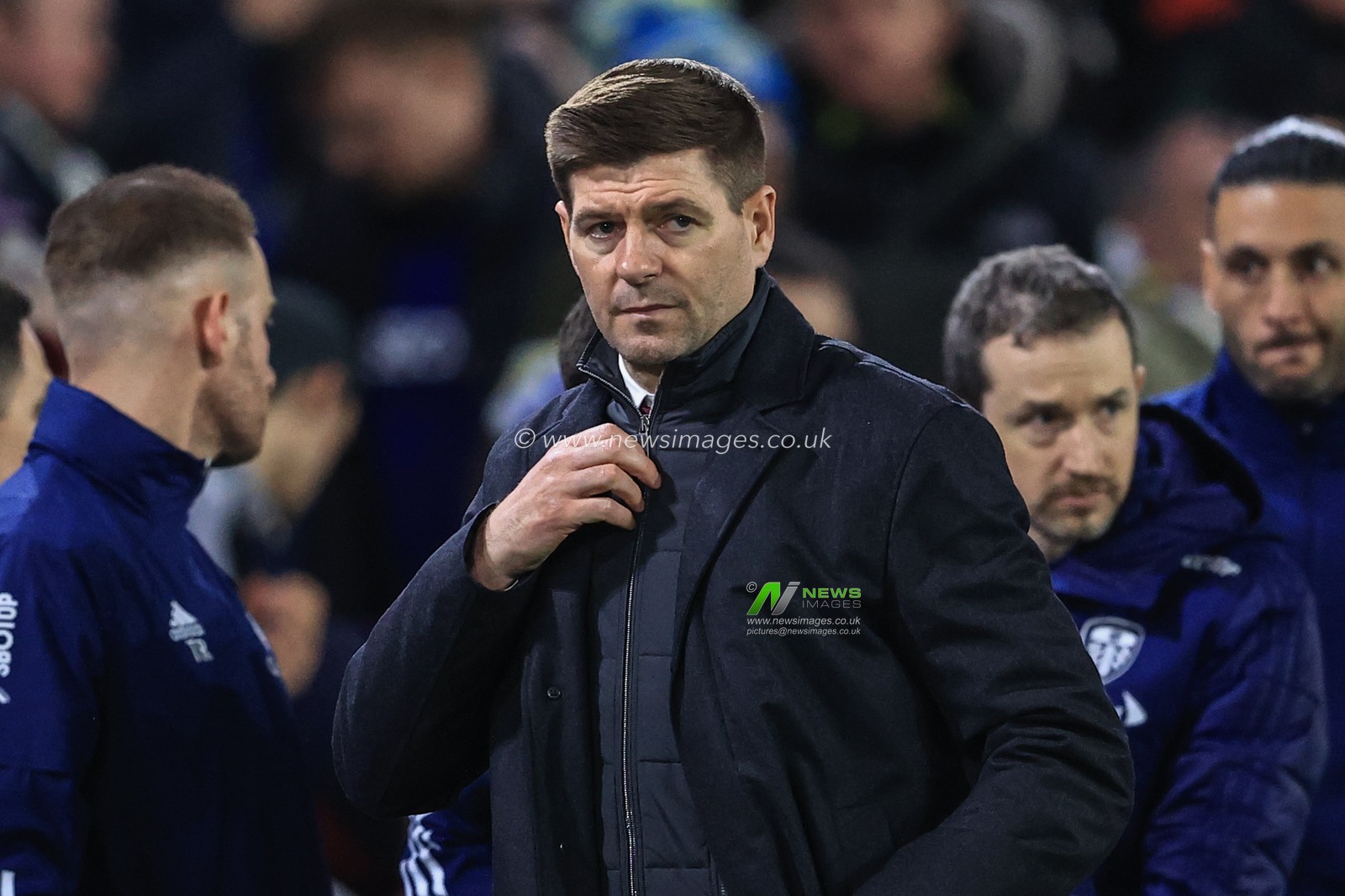 Steven Gerrard manager of Aston Villa heads back to the dressingroom at half time 0-1 up
