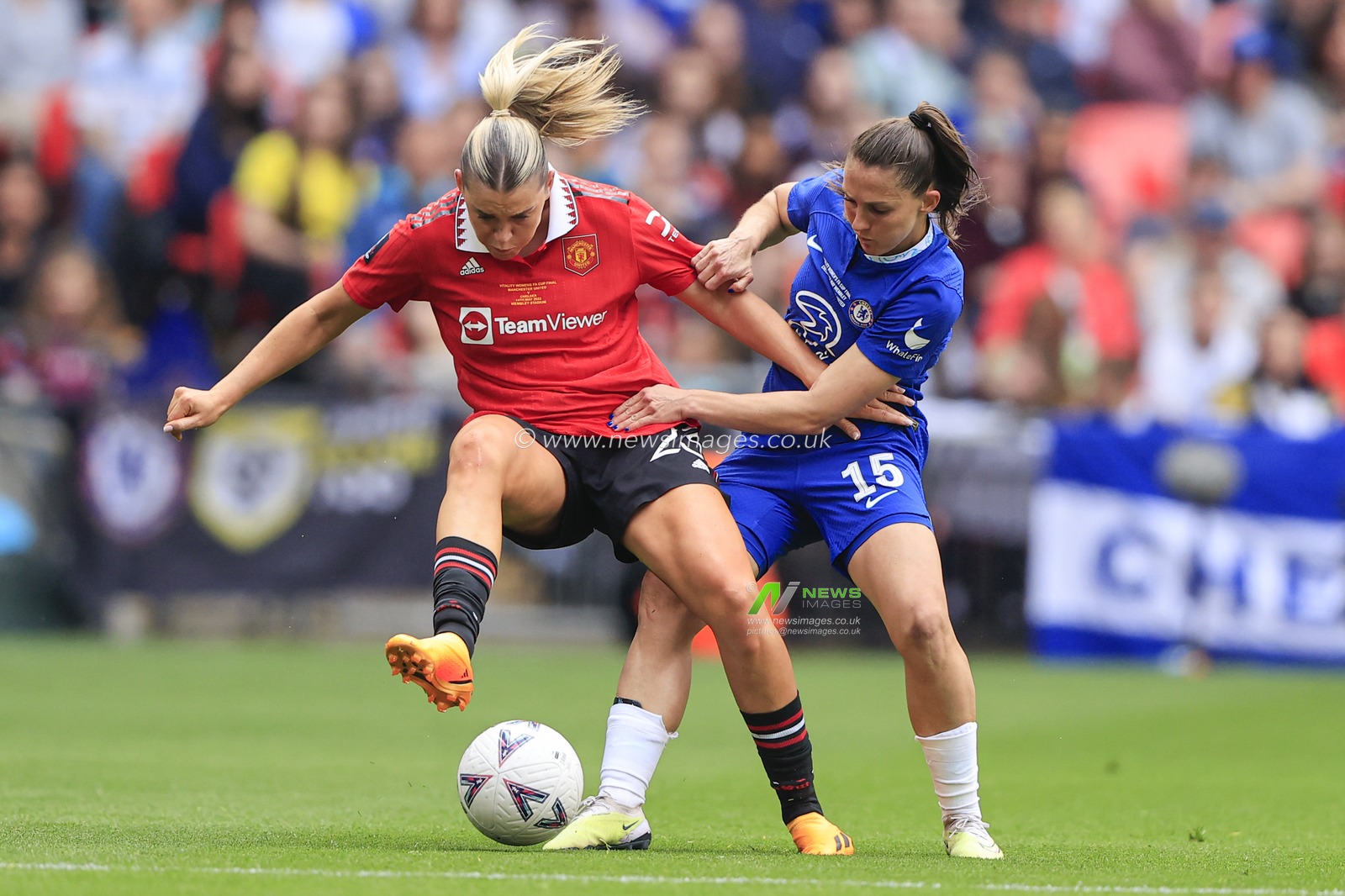 Eve Perisset #15 of Chelsea and Alessia Russo #23 of Manchester United challenge for the ball during the Vitality Women's FA Cup Final match Chelsea FC Women vs Manchester United Women at Wembley Stadium, London, United Kingdom, 14th May 2023

(Photo by Conor Molloy/News Images)