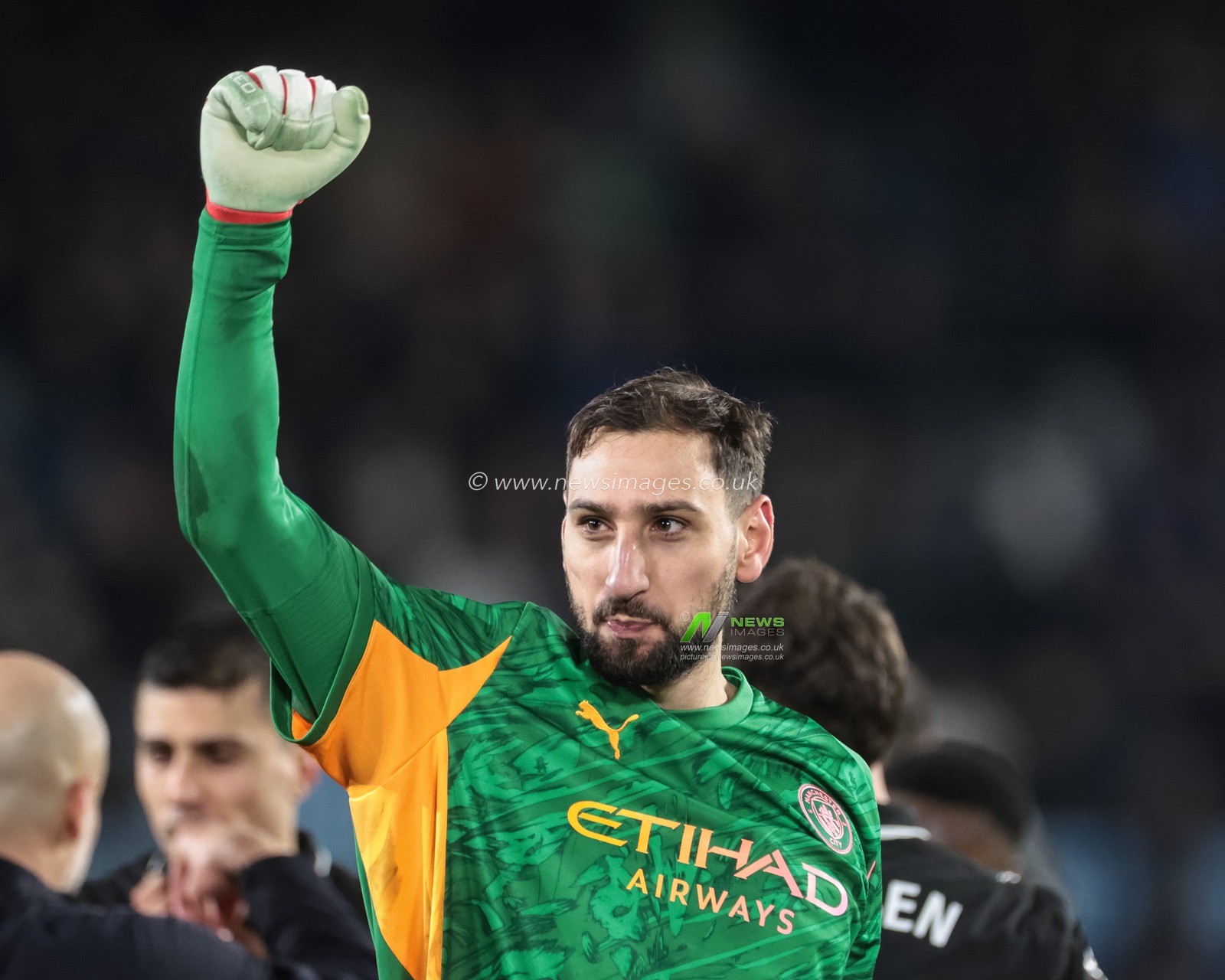Manchester City goalkeeper Gianluigi Donnarumma celebrates the win during the Premier League match Leeds United vs Manchester City at Elland Road, Leeds, United Kingdom on 28 February 2026

(Photo by Mark Cosgrove/News Images)