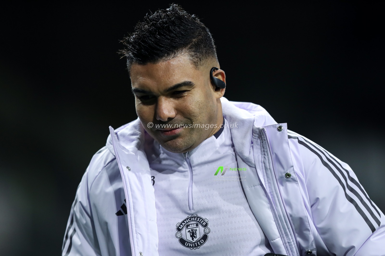 Casemiro of Manchester United arrives at stadium ahead of the Premier League match Burnley vs Manchester United at Turf Moor, Burnley, United Kingdom, 7th January 2026

(Photo by Jorge Horsted/News Images)

*** GER AUT SUI OUT ***