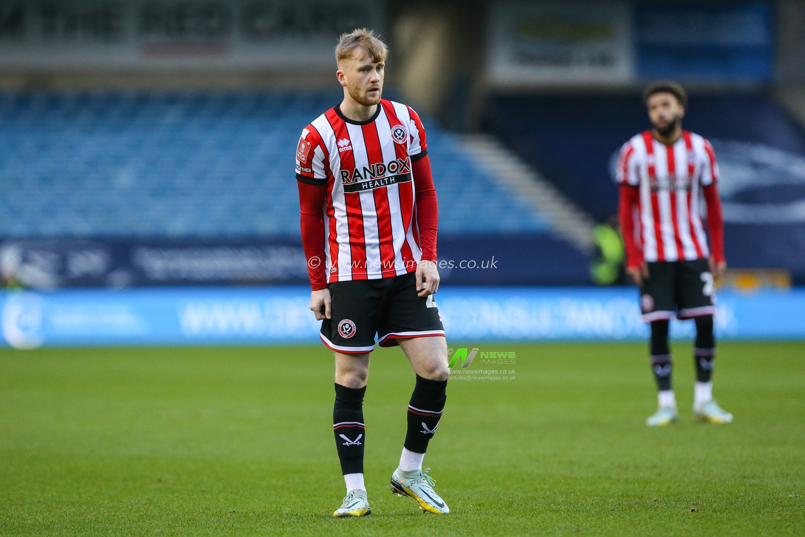 Tommy Doyle #22 of Sheffield United during the Emirates FA Cup Third Round match Millwall vs Sheffield United at The Den, London, United Kingdom, 7th January 2023

(Photo by Arron Gent/News Images)