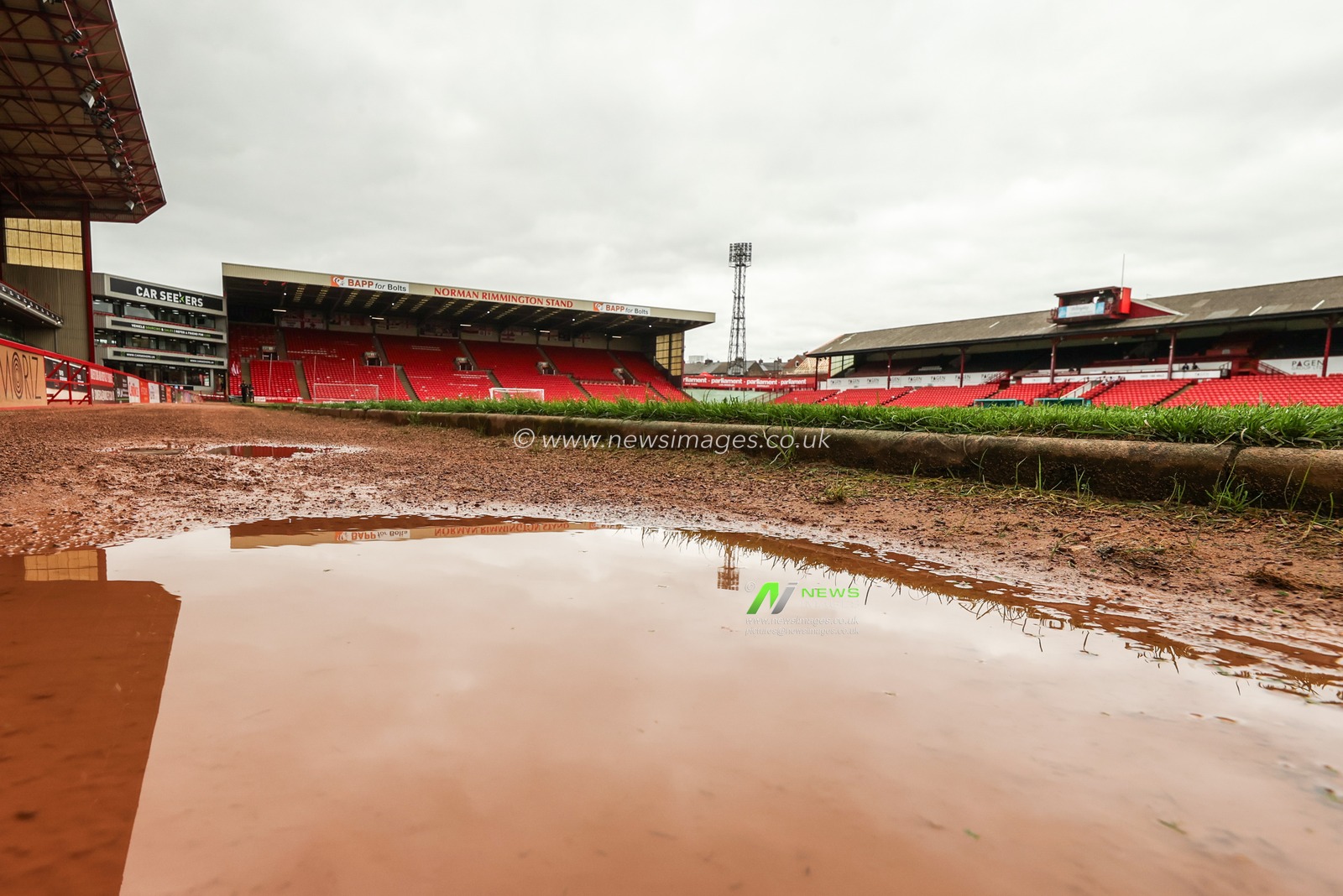 A general view of Oakwell ahead of the Sky Bet League One match Barnsley vs Bromley at Oakwell, Barnsley, United Kingdom on 15 August 2026

(Photo by Alfie Cosgrove/News Images)