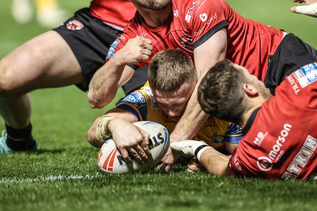 Harry Newman of Leeds Rhinos goes over for a try however it is ruled out by the video referee during the Betfred Super League match Salford Red Devils vs Leeds Rhinos at Salford Community Stadium, Eccles, United Kingdom, 10th April 2025

(Photo by Alfie Cosgrove/News Images)