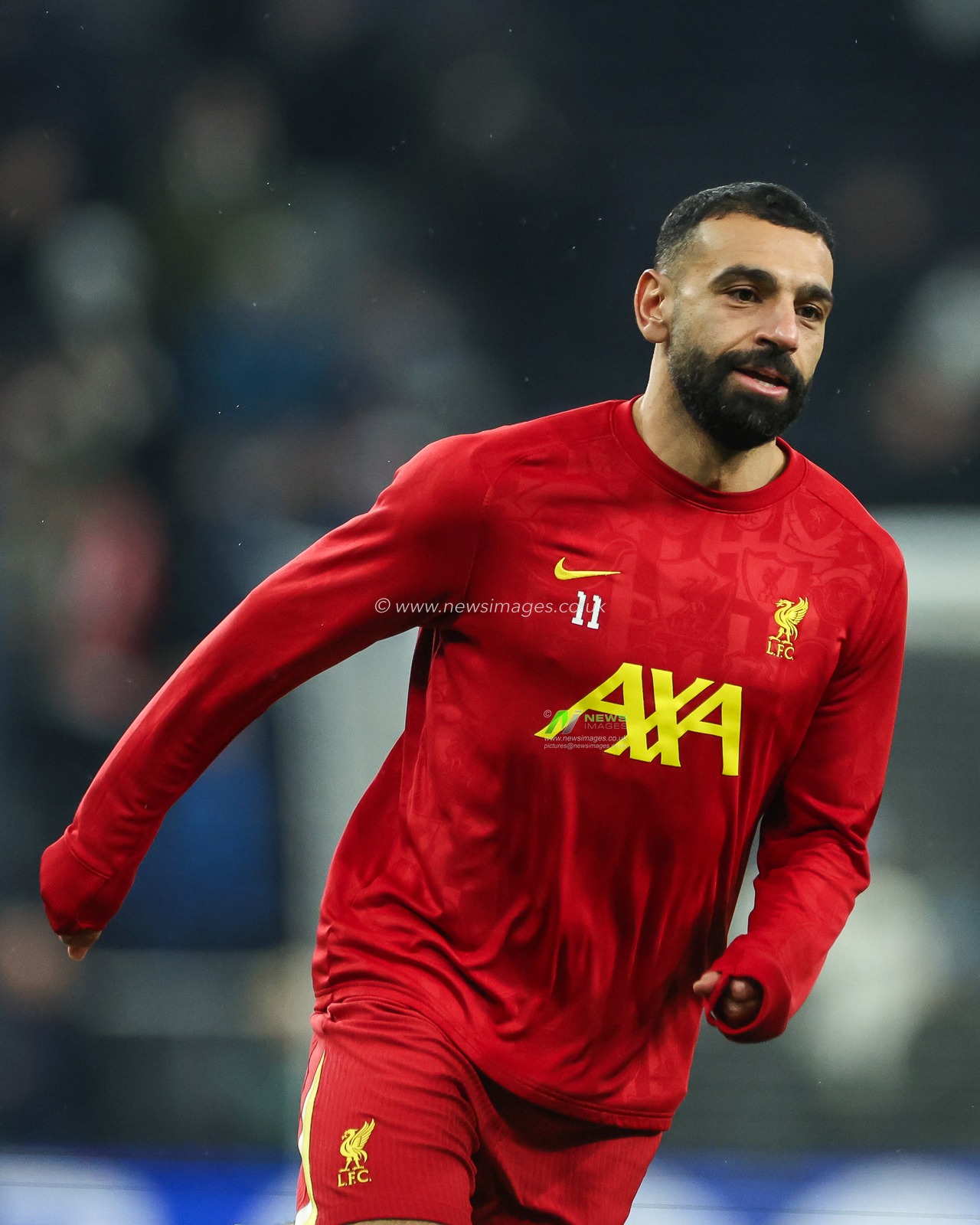 Mohamed Salah of Liverpool during the pre-game warmup ahead of the Carabao Cup Semi-Finals First Leg Tottenham Hotspur vs Liverpool at Tottenham Hotspur Stadium, London, United Kingdom, 8th January 2025

(Photo by Mark Cosgrove/News Images)