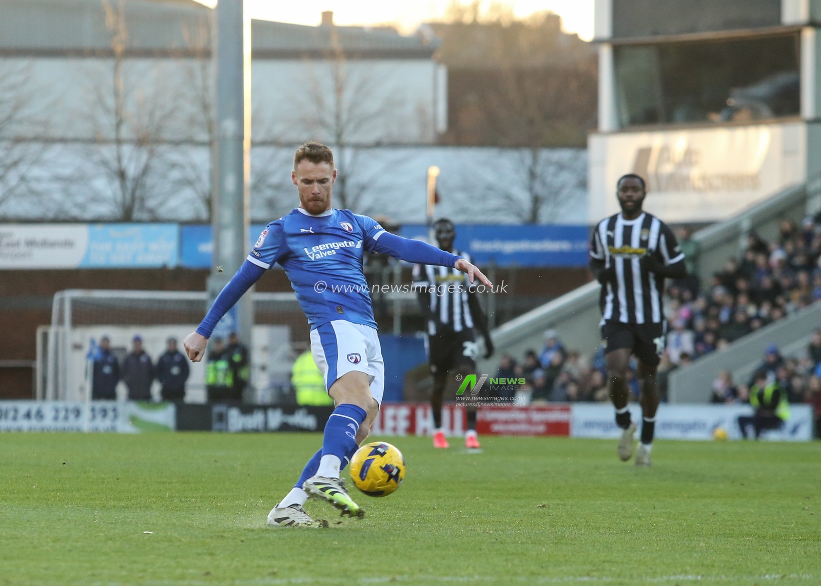 Tom Naylor of Chesterfield shoots on goal during the Sky Bet League 2 match Chesterfield vs Notts County at SMH Group Stadium, Chesterfield, United Kingdom, 26th December 2025

(Photo by Richard Bierton/News Images)

*** GER AUT SUI OUT ***