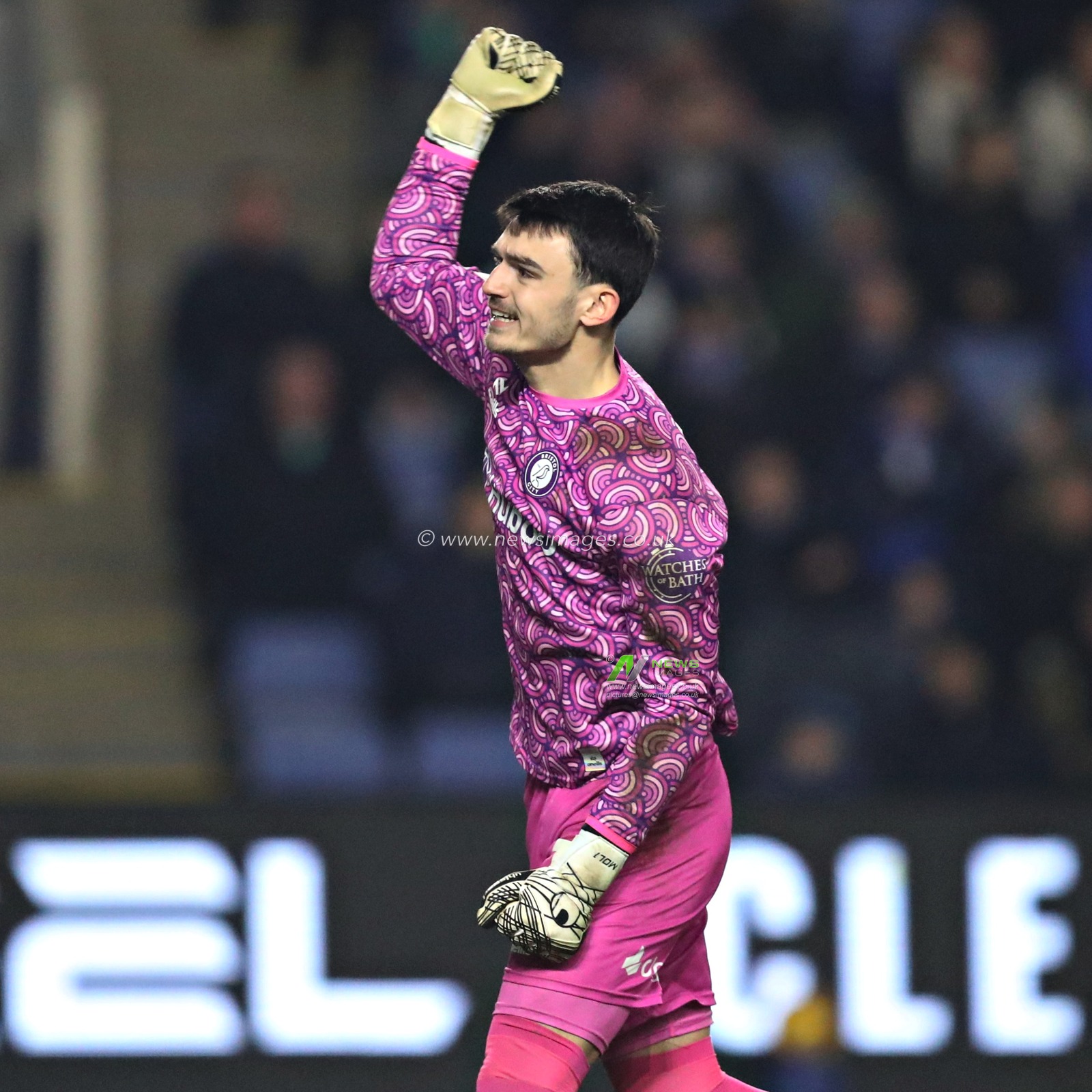 Max O'Leary of Bristol City celebrates their first goal scored by Nahki Wells of Bristol City during the Sky Bet Championship match Sheffield Wednesday vs Bristol City at Hillsborough, Sheffield, United Kingdom, 22nd January 2025

(Photo by Sam Eaden/News Images)