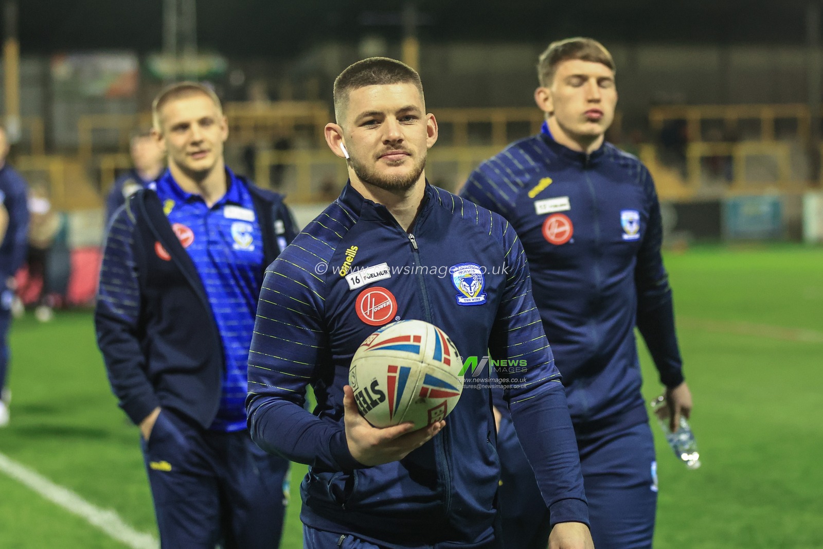 Danny Walker #16 of Warrington Wolves arrives during the Betfred Super League Round 6 match Castleford Tigers vs Warrington Wolves at The Mend-A-Hose Jungle, Castleford, United Kingdom, 24th March 2023

(Photo by Mark Cosgrove/News Images)
