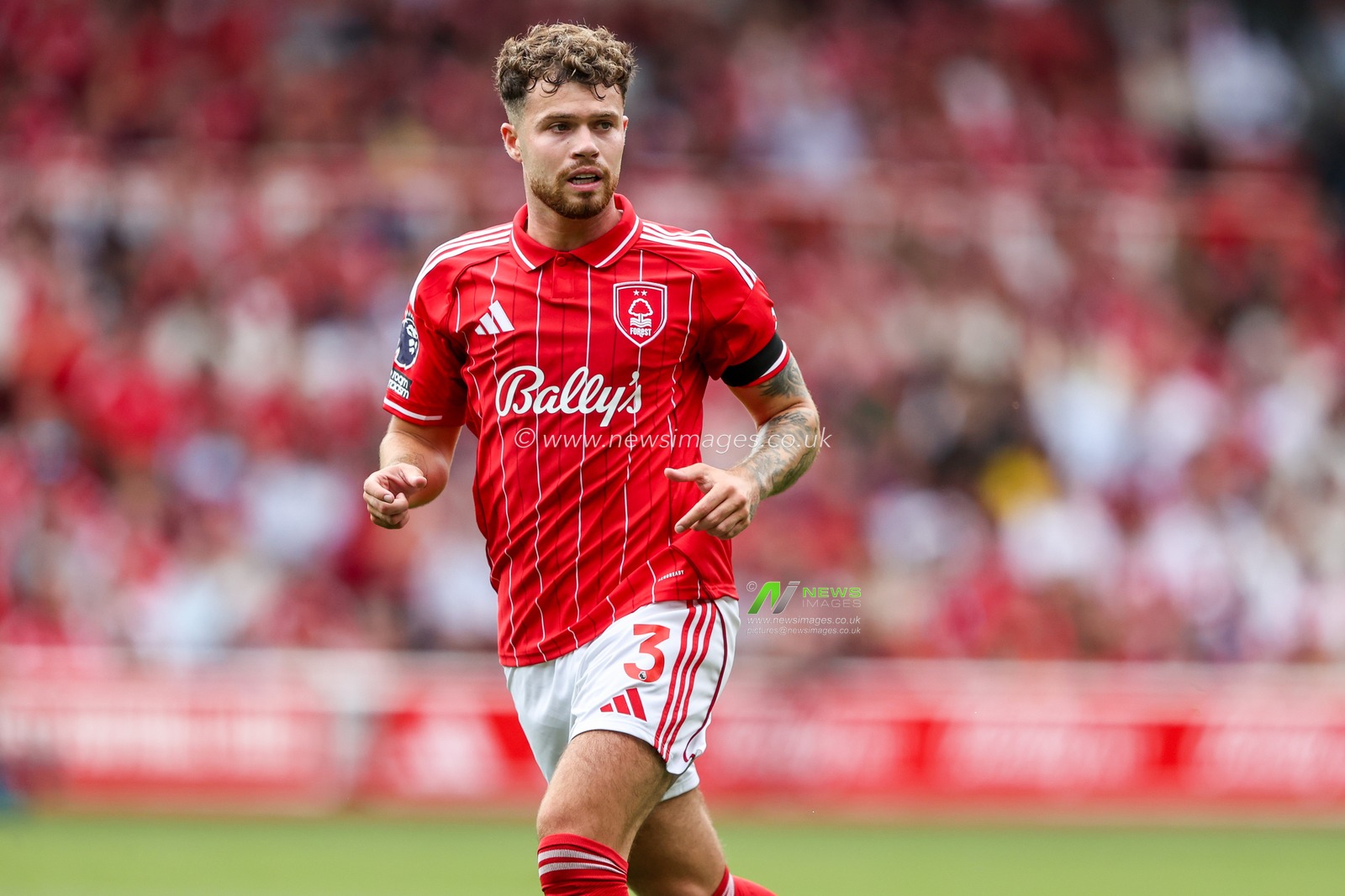 Neco Williams of Nottingham Forest in action during the Premier League match Nottingham Forest vs Brentford at City Ground, Nottingham, United Kingdom, 17th August 2025

(Photo by Alfie Cosgrove/News Images)