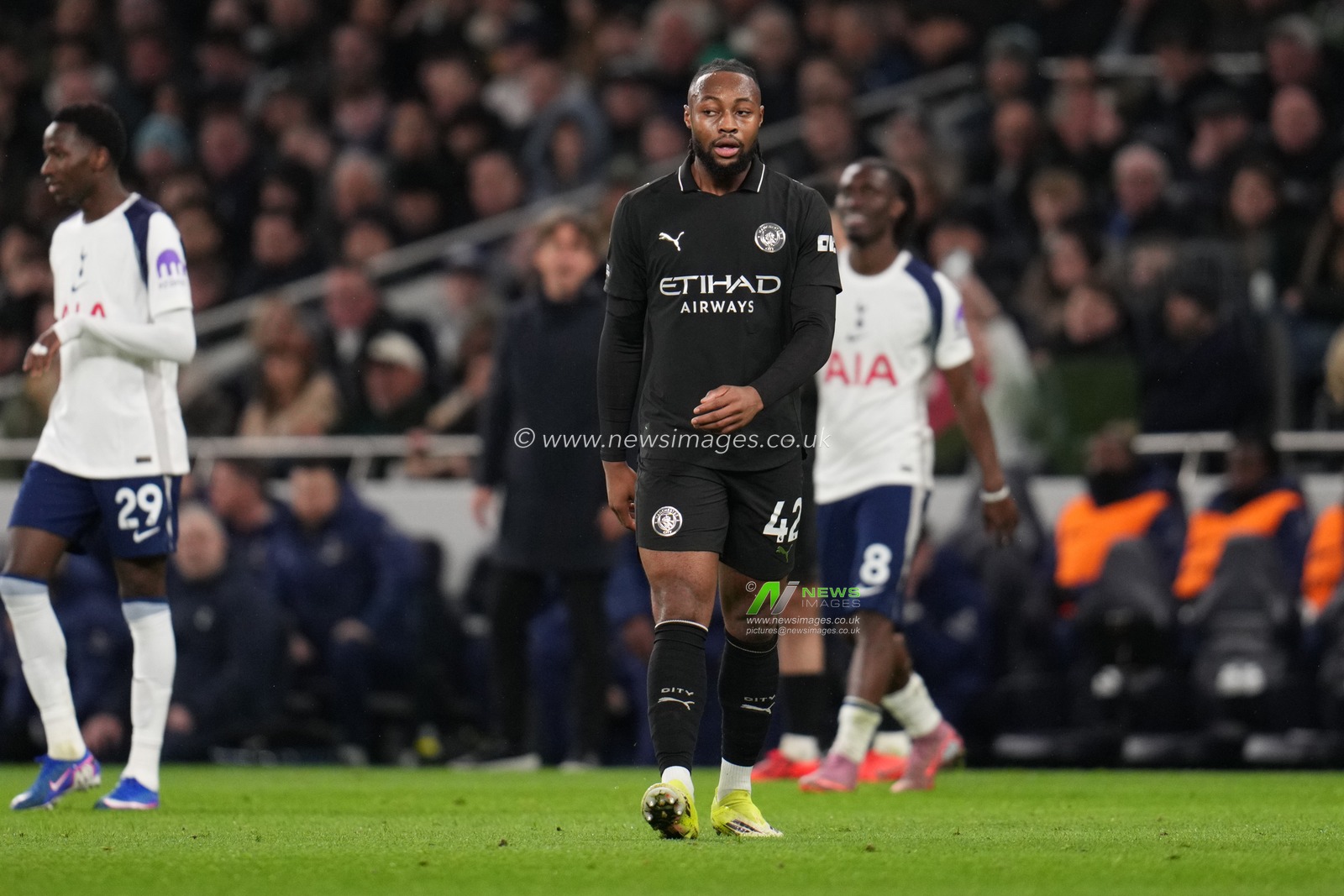 Antoine Semenyo of Manchester City during the Premier League match Tottenham Hotspur vs Manchester City at Tottenham Hotspur Stadium, London, United Kingdom, 1st February 2026

(Photo by Harvey Murphy/News Images)