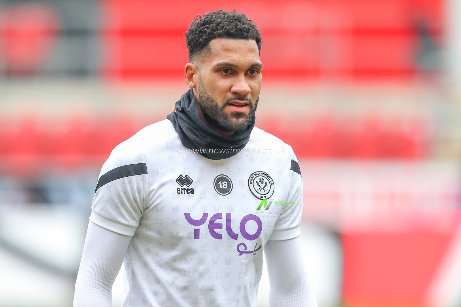 Wes Foderingham #18 of Sheffield United during the pre-game warm up ahead of the Sky Bet Championship match Rotherham United vs Sheffield United at New York Stadium, Rotherham, United Kingdom, 4th February 2023

(Photo by Gareth Evans/News Images)