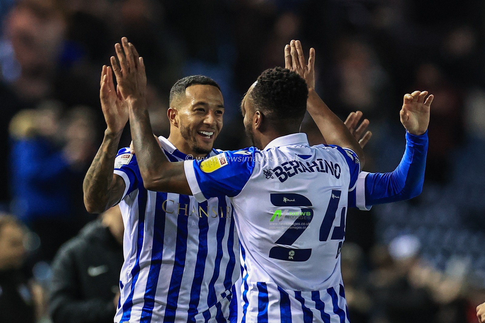 Nathaniel Mendez-Laing #41 of Sheffield Wednesday celebrates his goal to make it 2-0 with Saido Berahino #24 of Sheffield Wednesday