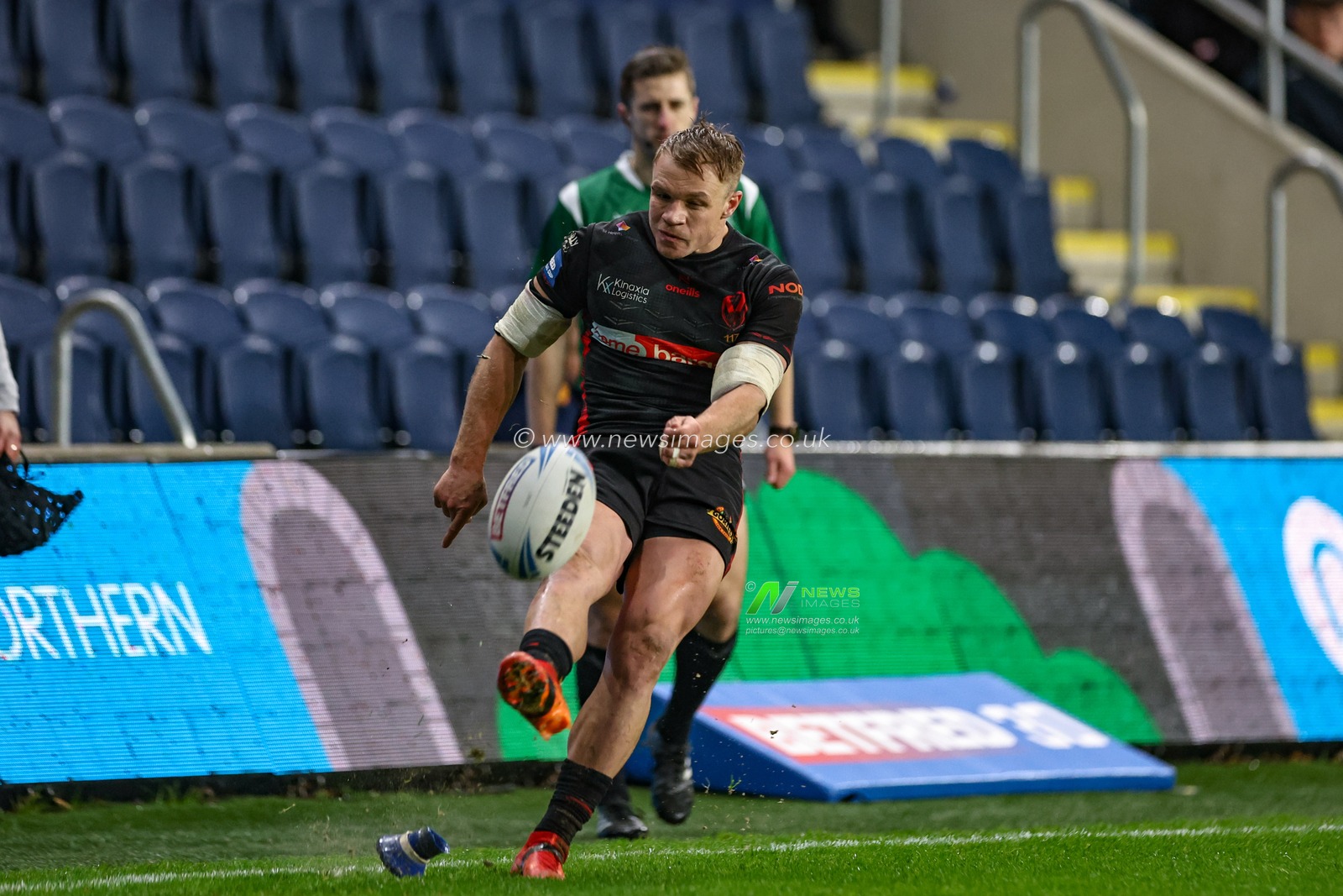 Jonny Lomax of St. Helens converts for a goal to make it 6-16 during the Betfred Challenge Cup Sixth Round match Leeds Rhinos vs St Helens at Headingley Stadium, Leeds, United Kingdom, 22nd March 2024

(Photo by Mark Cosgrove/News Images)