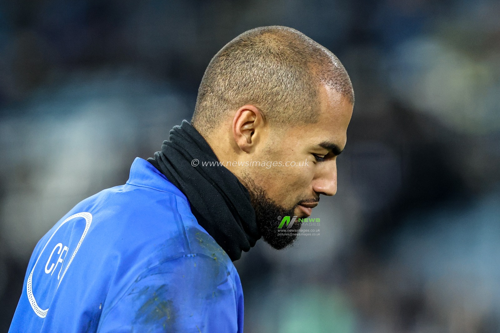 Chelsea goalkeeper Robert Sanchez in the pregame warmup session during the Premier League match Leeds United vs Chelsea at Elland Road, Leeds, United Kingdom, 3rd December 2025

(Photo by Alfie Cosgrove/News Images)

*** GER AUT SUI OUT ***