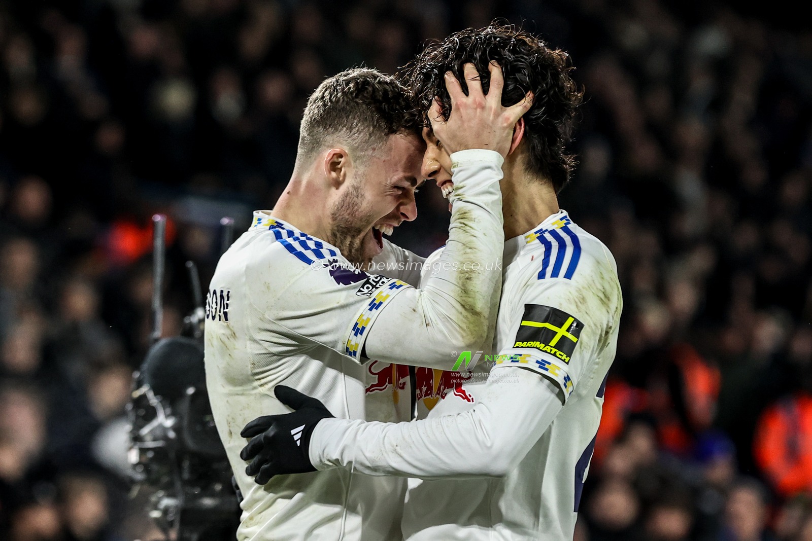 Ao Tanaka of Leeds United celebrates his goal to make it 2-0 during the Premier League match Leeds United vs Chelsea at Elland Road, Leeds, United Kingdom, 3rd December 2025

(Photo by Alfie Cosgrove/News Images)

*** GER AUT SUI OUT ***