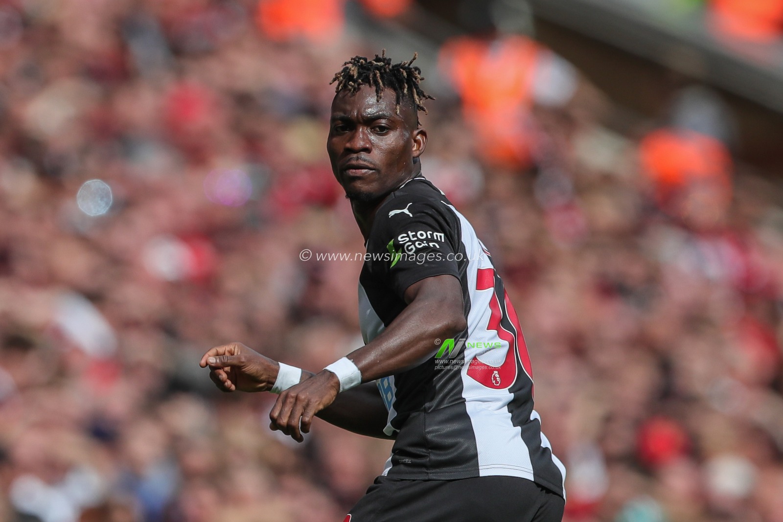 14th September 2019 , Anfield, Liverpool, England; Premier League Football, Liverpool vs Newcastle United ; Christian Atsu (30) of Newcastle United during the game


Credit: Mark Cosgrove/News Images 


Premier League/EFL Football images are subject to DataCo Licence