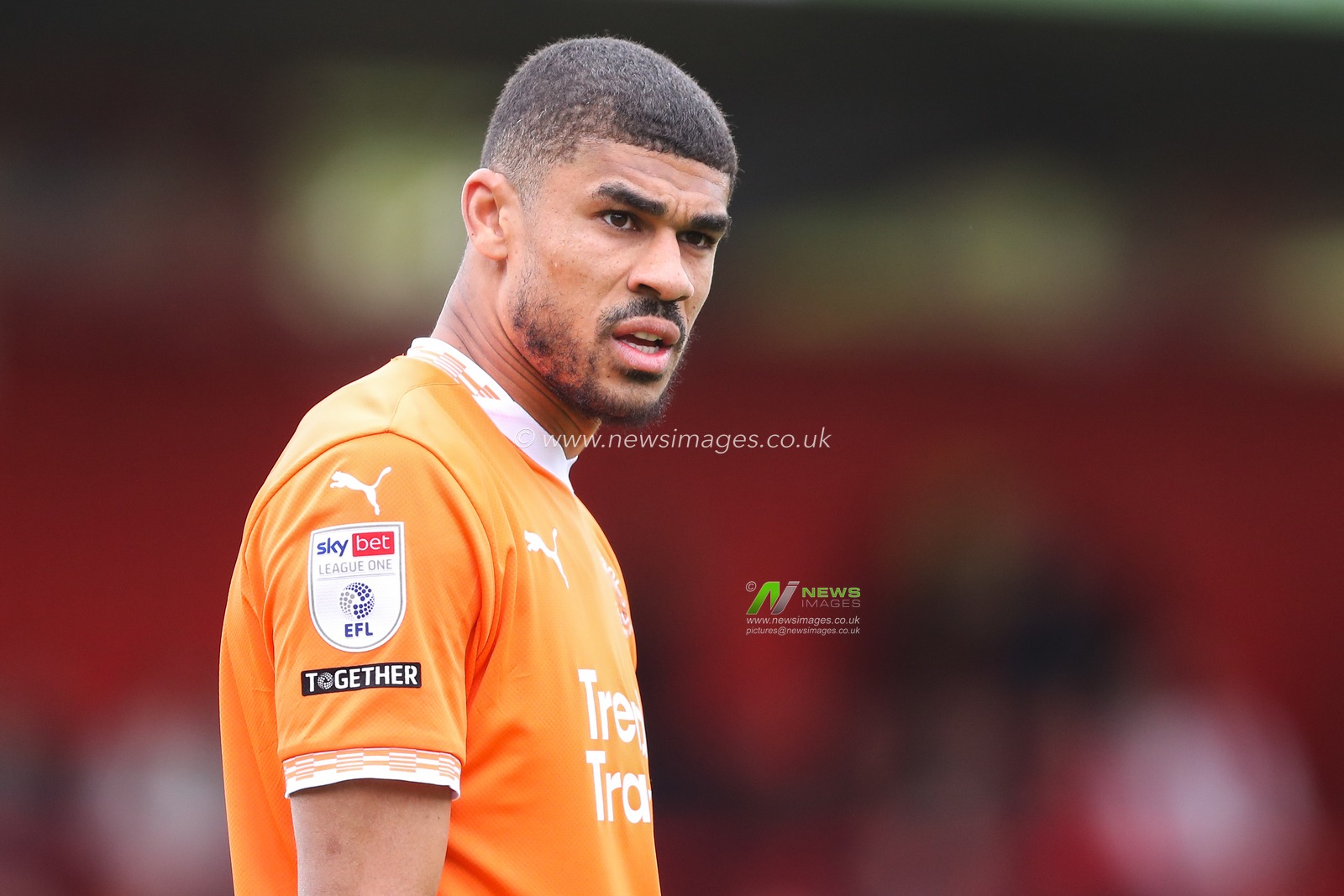 Ashley Fletcher of Blackpool during the Sky Bet League 1 match Stevenage vs Blackpool at Lamex Stadium, Stevenage, United Kingdom, 18th April 2025

(Photo by Gareth Evans/News Images)