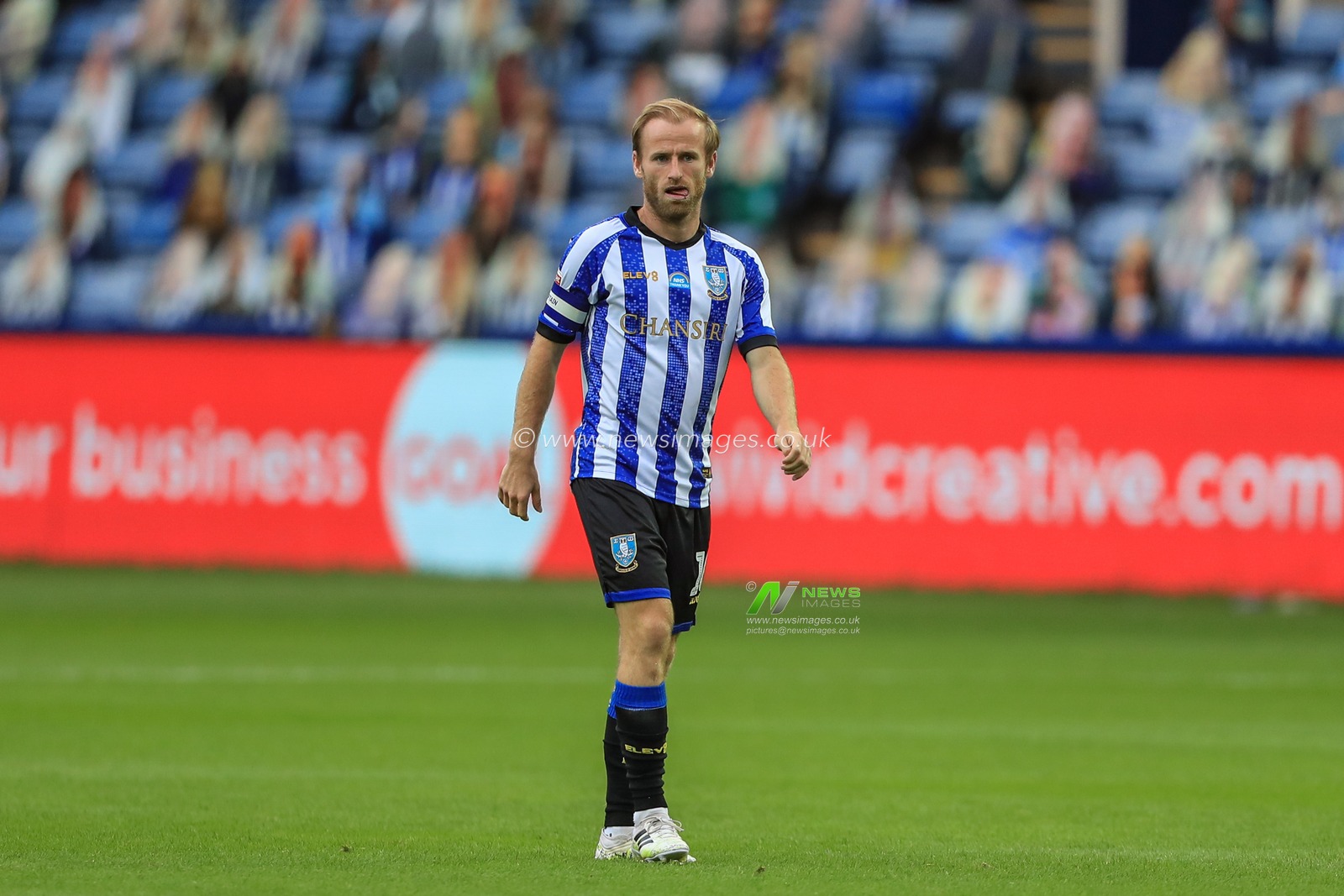 Barry Bannan (10) of Sheffield Wednesday during the game
