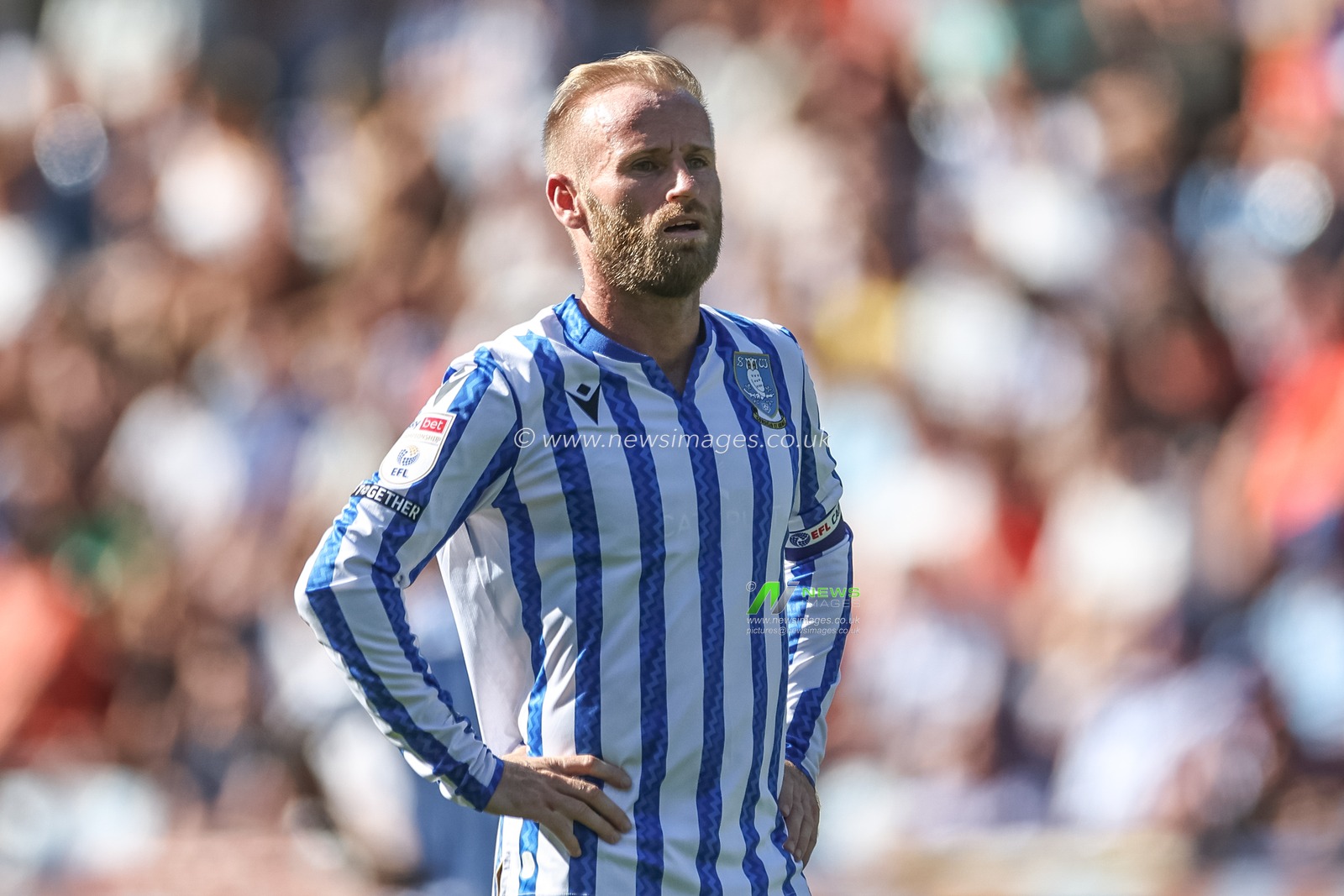 Barry Bannan of Sheffield Wednesday during the Sky Bet Championship match Sheffield Wednesday vs Plymouth Argyle at Hillsborough, Sheffield, United Kingdom, 11th August 2024

(Photo by Mark Cosgrove/News Images)