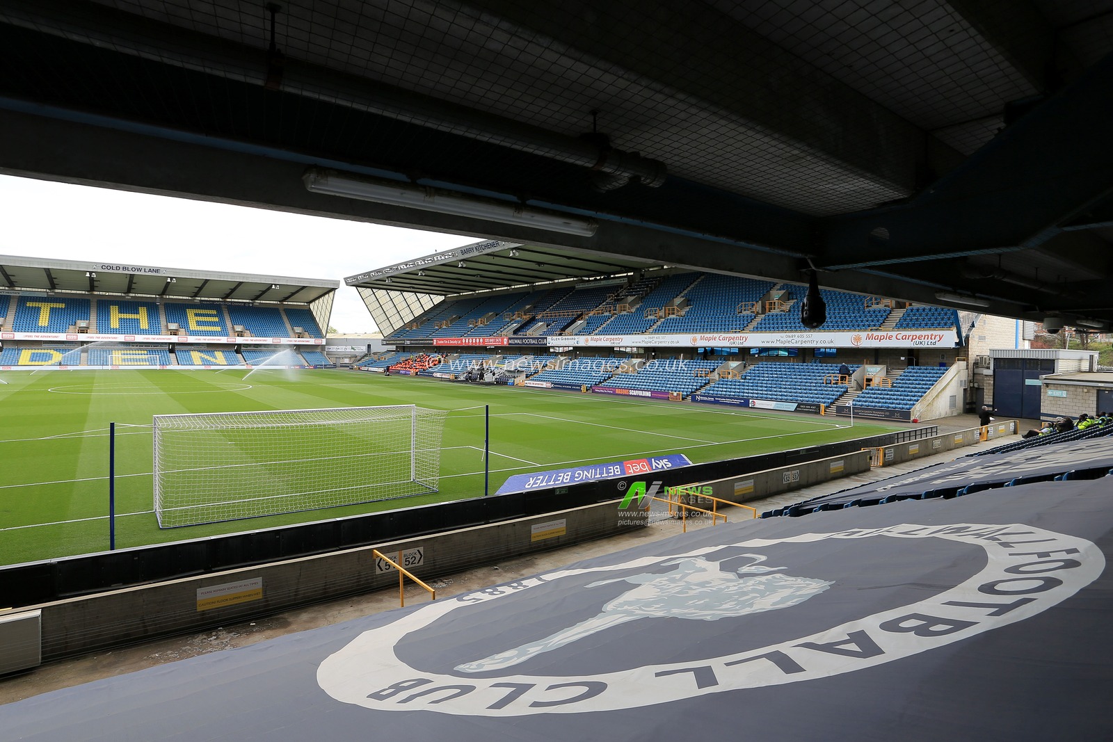 A general view of the stadium prior to kick off.