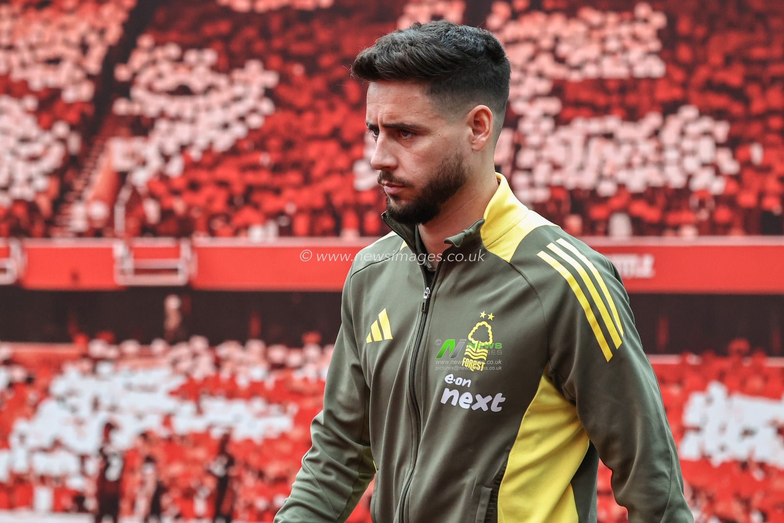 Ãlex Moreno of Nottingham Forest arrives during the Premier League match Nottingham Forest vs Ipswich Town at City Ground, Nottingham, United Kingdom, 30th November 2024

(Photo by Alfie Cosgrove/News Images)