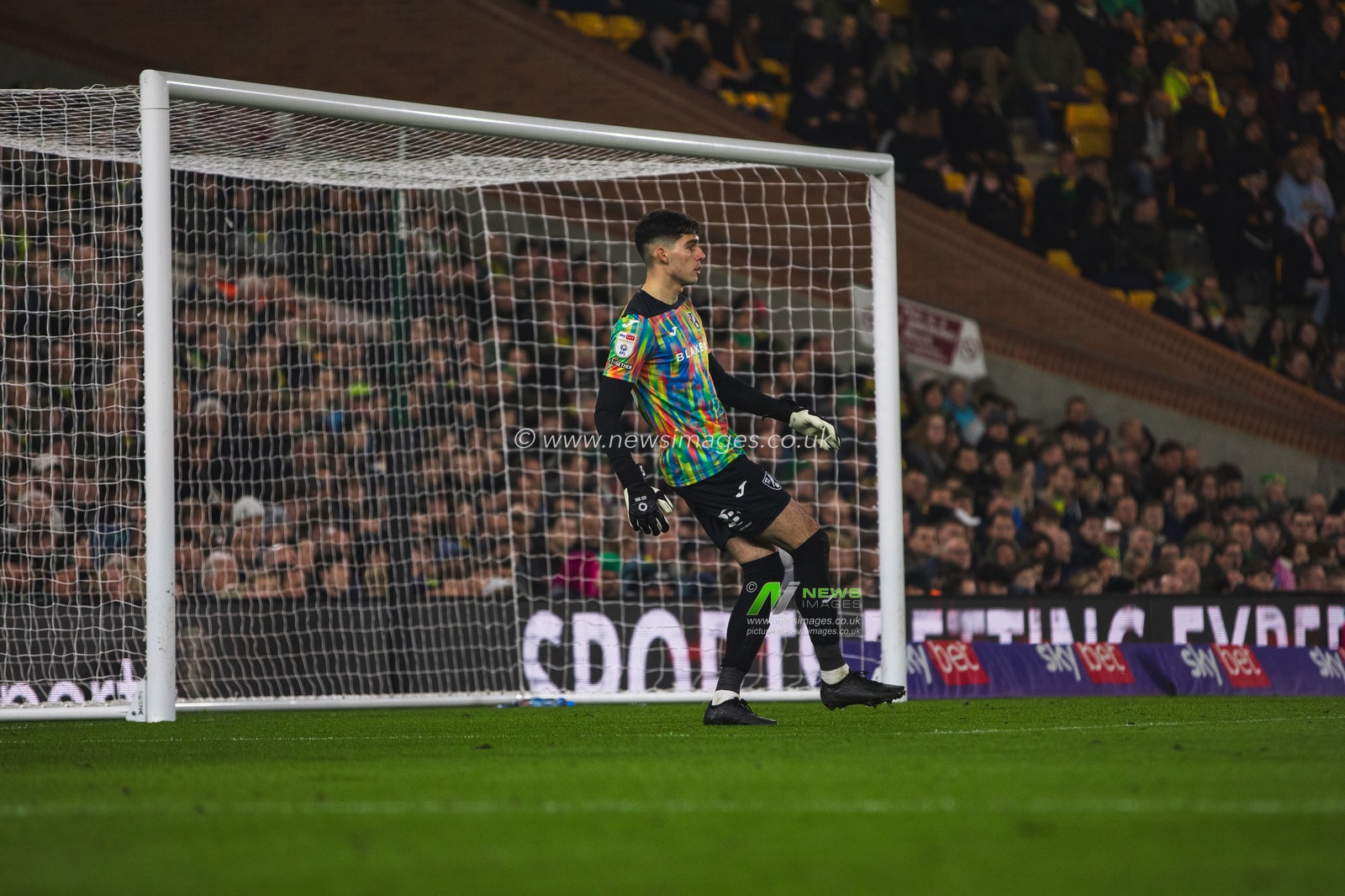 Vicente Reyes of Norwich City during the Sky Bet Championship match Norwich City vs Oxford United at Carrow Road, Norwich, United Kingdom, 7th March 2025

(Photo by Craig Evans/News Images)