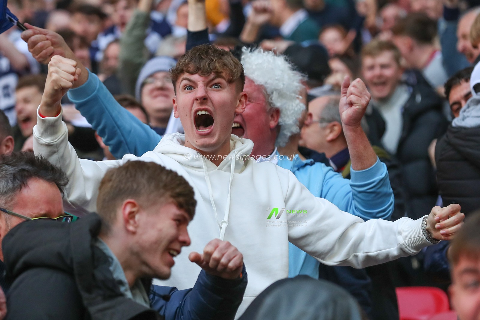 Bolton Wanderers fans celebrate Dion Charles #10 of Bolton Wanderers goal to make it 2-0 during the Papa John's Trophy Final match Bolton Wanderers vs Plymouth Argyle at Wembley Stadium, London, United Kingdom, 2nd April 2023

(Photo by Gareth Evans/News Images)