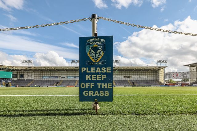 Betfred Super League Warrington Wolves v Castleford Tigers