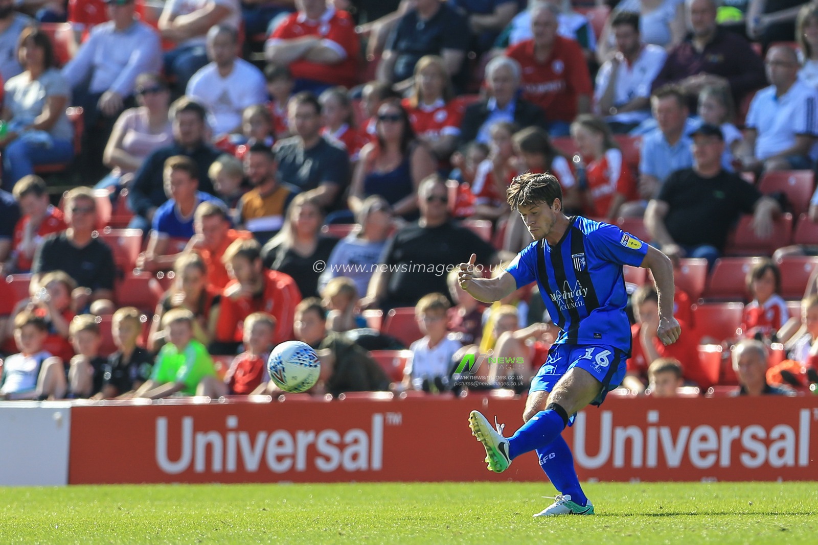 1st September 2018, Oakwell, Barnsley, England; Sky Bet League One, Barnsley v Gillingham ; Billy Bingham (16) of Gillingham takes a free kick