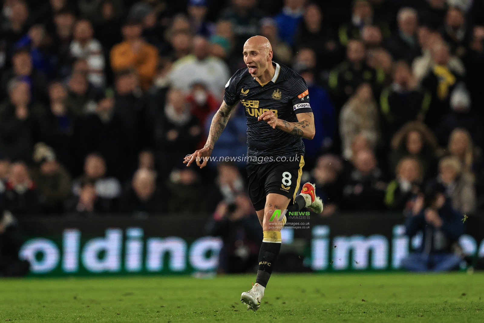 Jonjo Shelvey #8 of Newcastle United celebrates his goal to make it 0-1 during the Premier League fixture Leeds United vs Newcastle United at Elland Road, Leeds, UK, 22nd January 2022