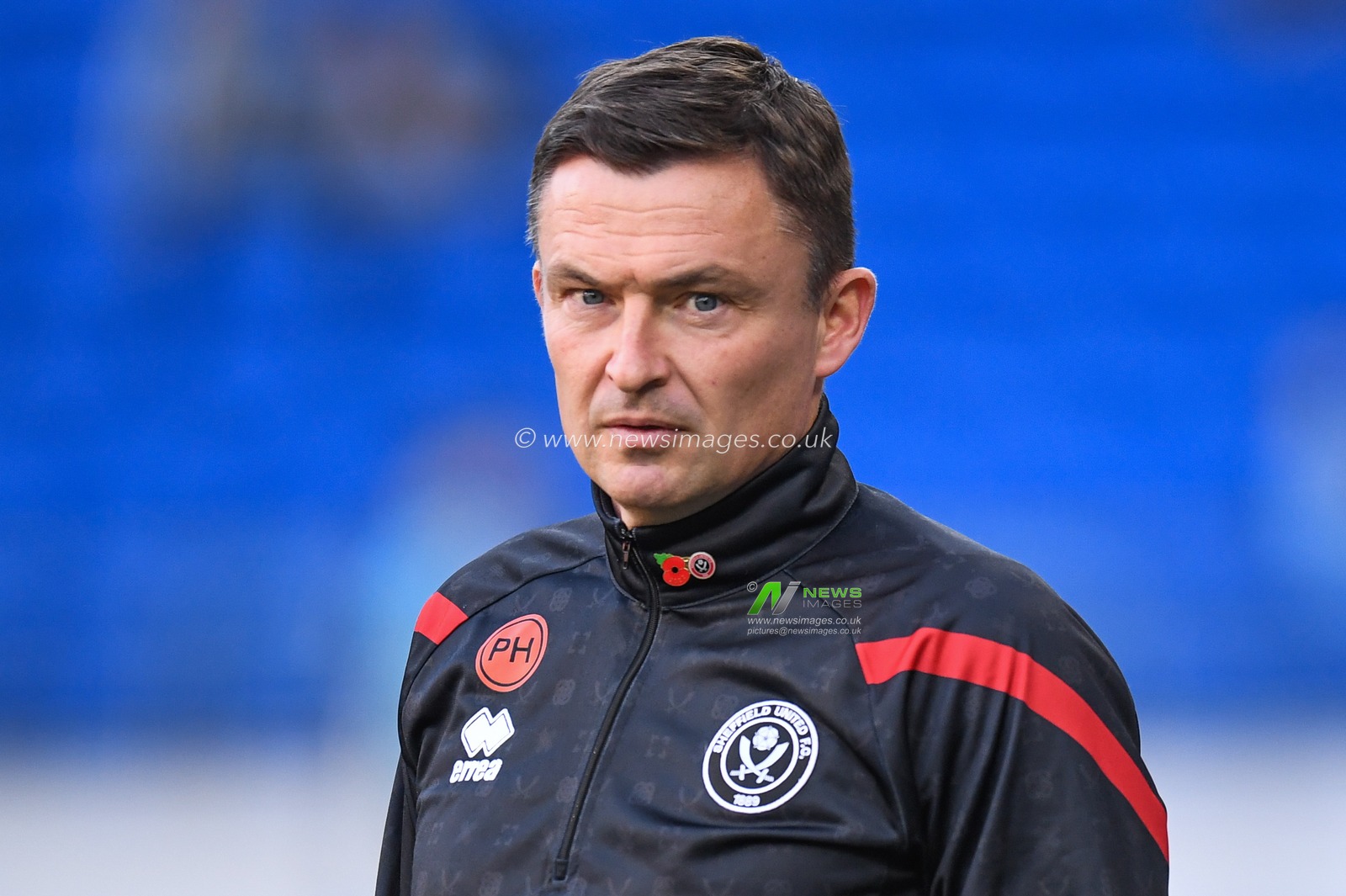 Paul Heckingbottom manager of Sheffield United pre kick off in the Sky Bet Championship match Cardiff City vs Sheffield United at Cardiff City Stadium, Cardiff, United Kingdom, 12th November 2022

(Photo by Mike Jones/News Images)